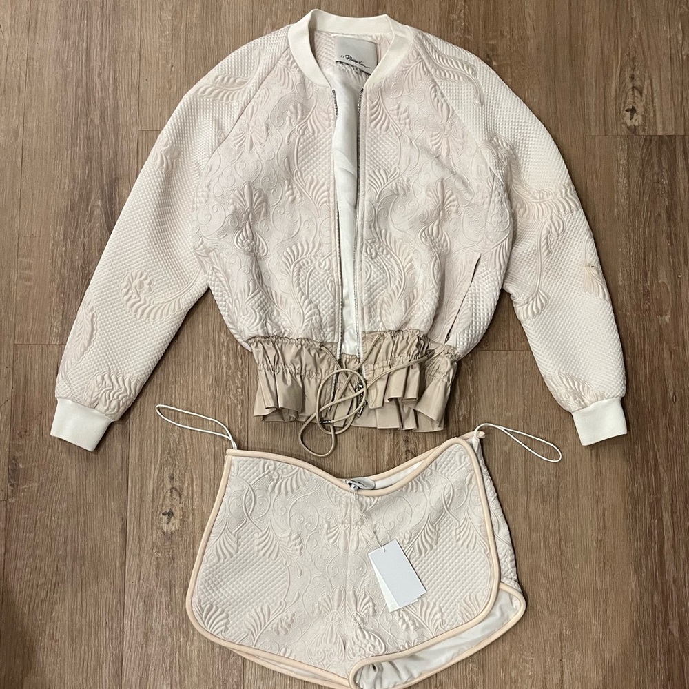 Cream Jacket + Shorts Set Size 4